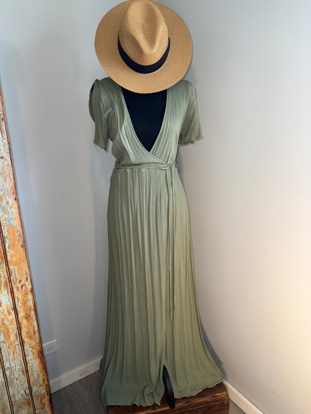 Elegant Sage Green Wrap Maxi  Women's Dress